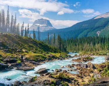 places to stay in eureka montana