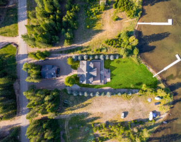 Places to stay near Ross creek cedars