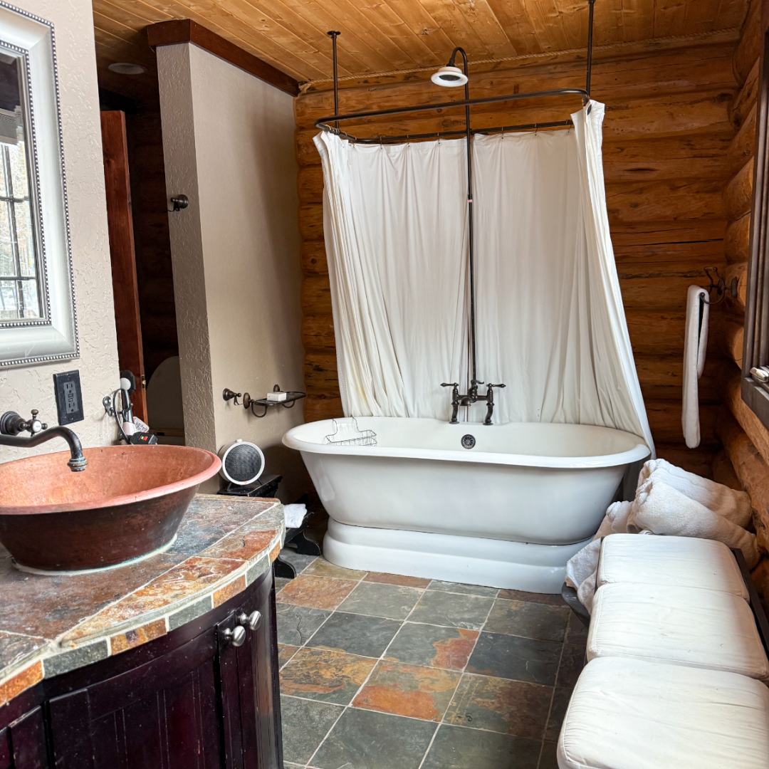 Hikers cabin in Montana 