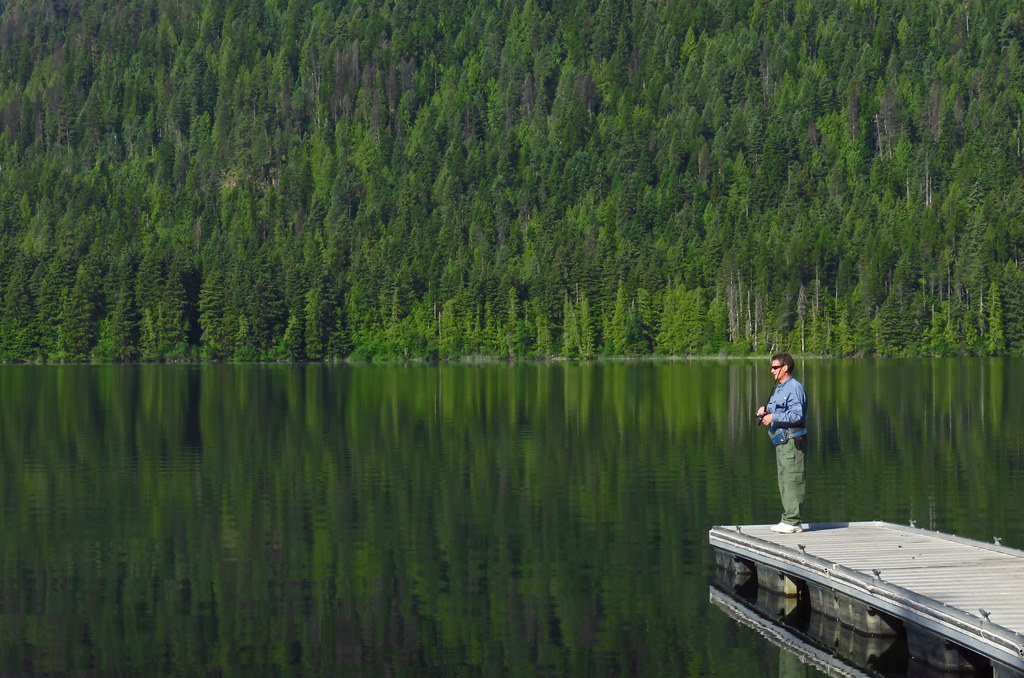 Montana cabin private dock fishing on Bull Lake