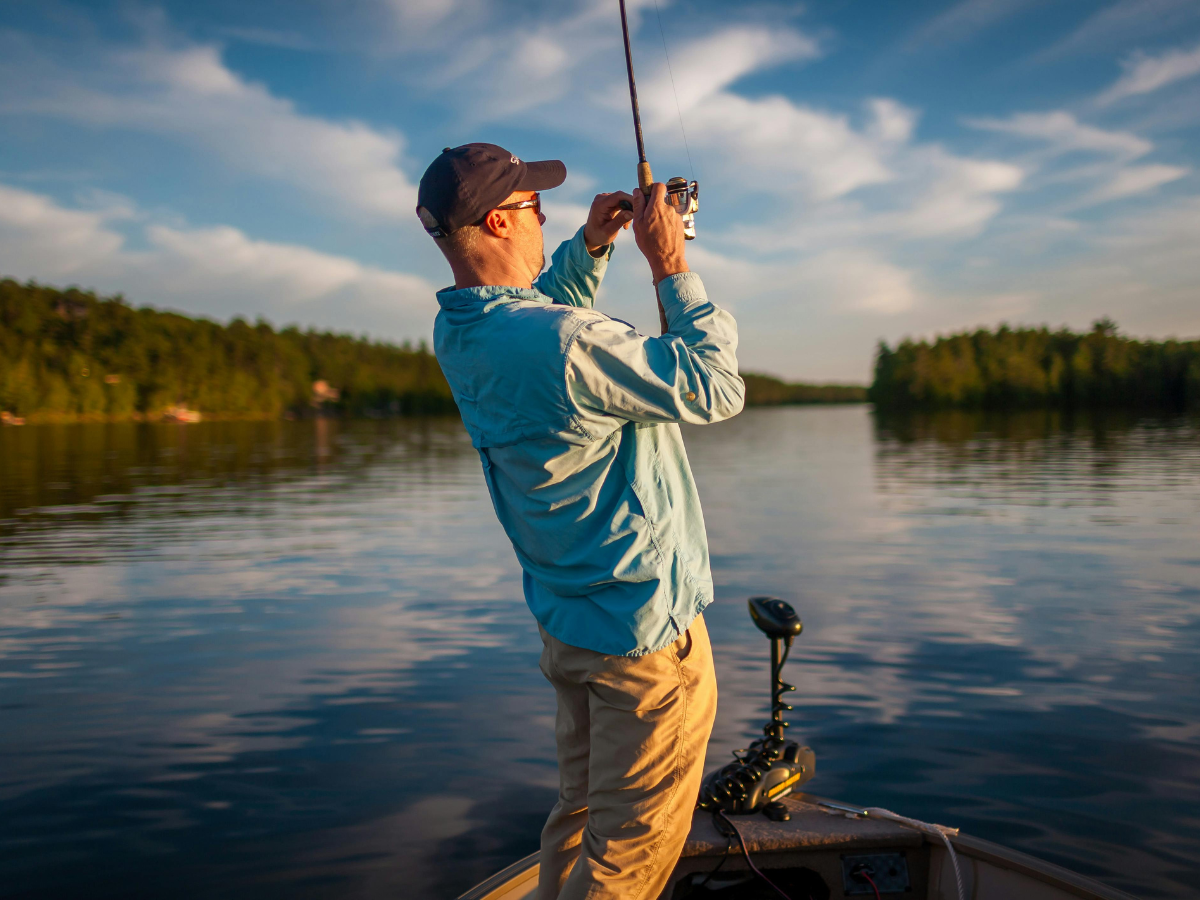 Montana fishing cabin rentals — Kootenai River Gold Medal tailwater fly angler in Northwest Montana