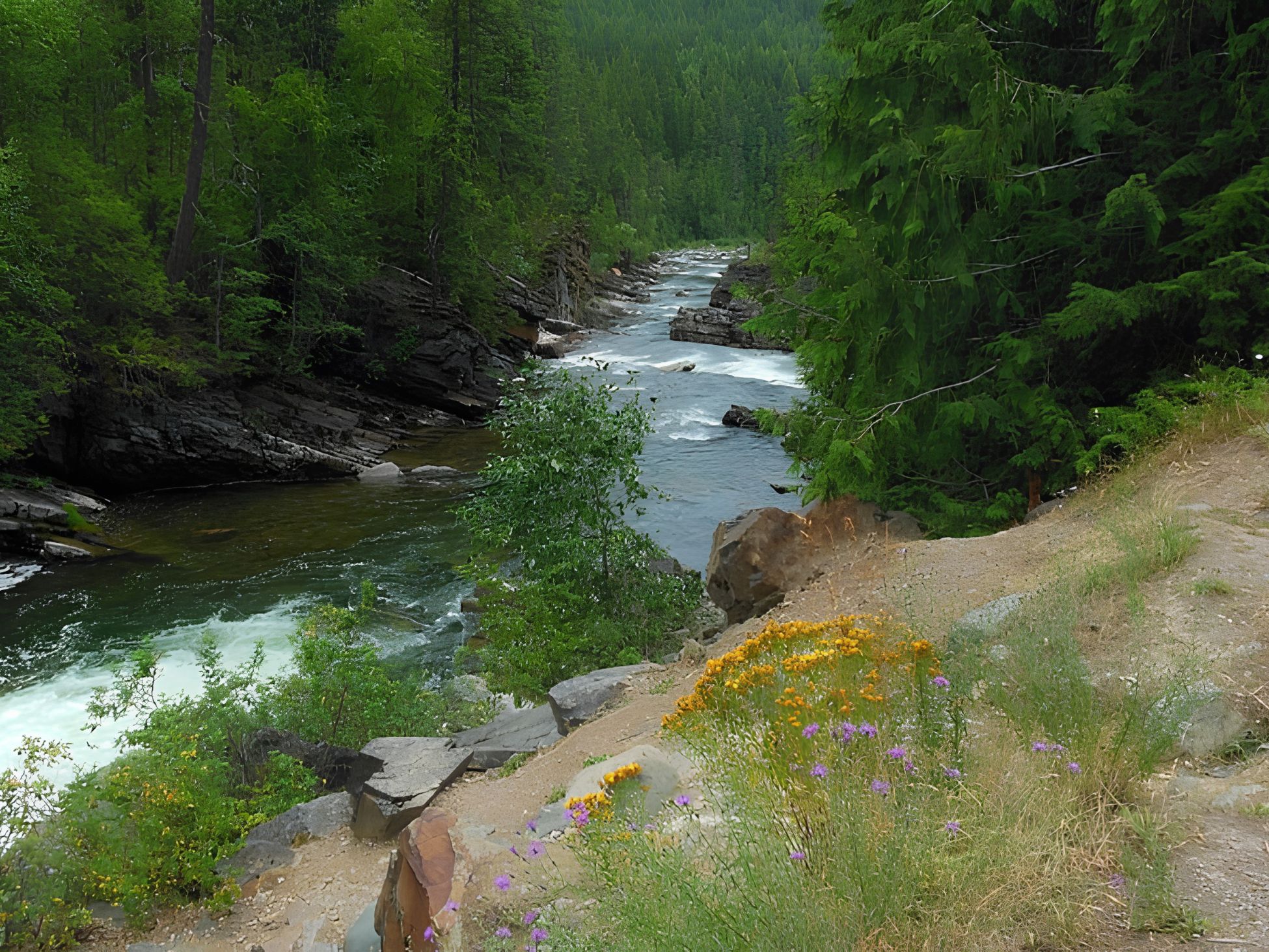 Yaak Valley, Montana: A Visitor’s Guide from Bull Lake